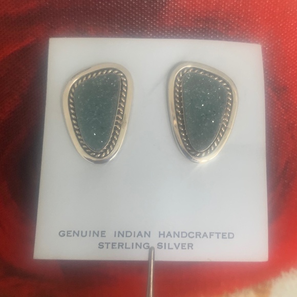 Druzi Quartz Handcrafted Genuine Indian Sterling Silver Earrings - Picture 5 of 8